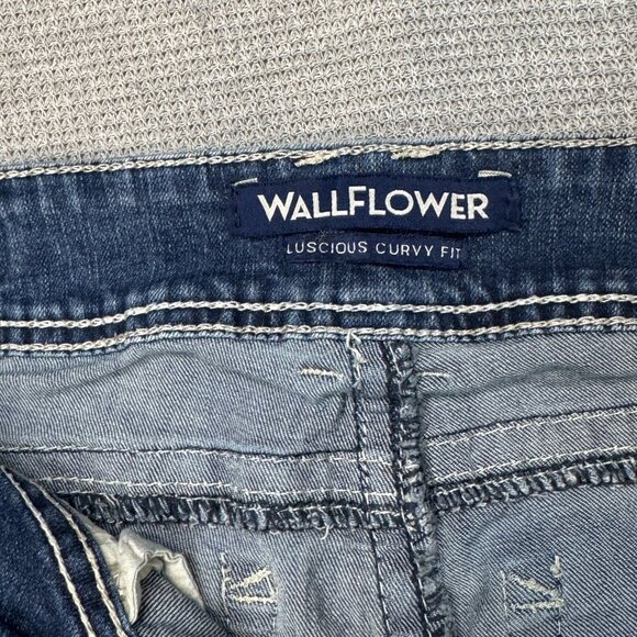 Wallflower Womens Blue Denim Bootcut Jeans Luscious Curvy Fit Mid Rise Size 5 - Picture 7 of 15
